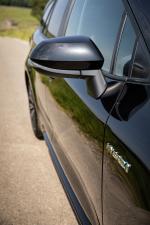 Toyota Corolla Touring Sports Hybrid 2019 года (UK)